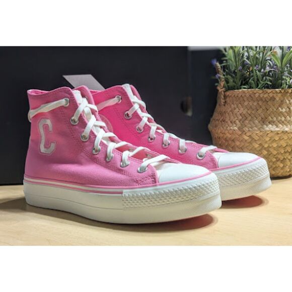 Converse Chuck Taylor All Star Lift Platform Oops Pink Retro Varsity Hi Tops W10 - Picture 1 of 13